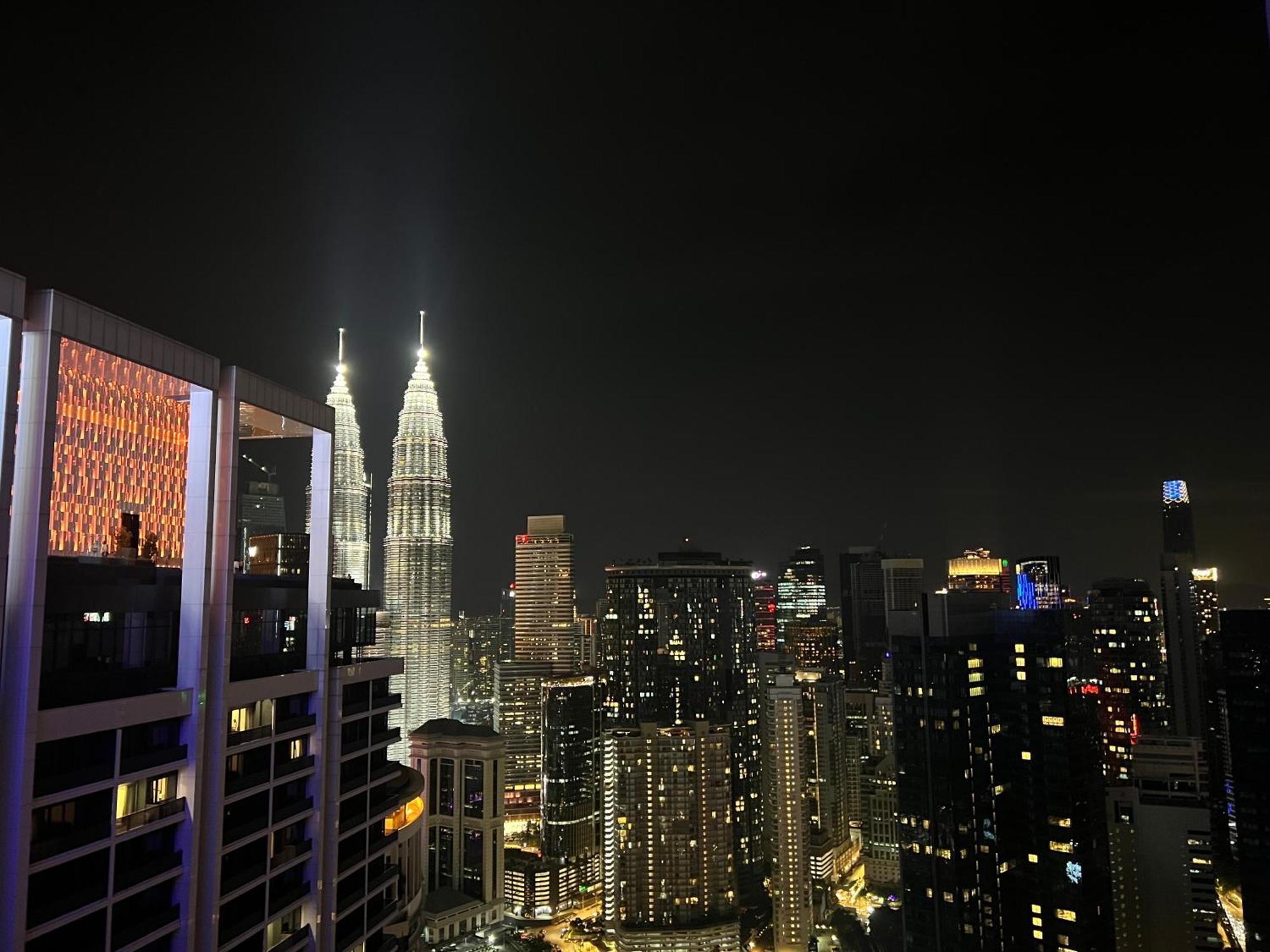 De Sky Platinum Suites Klcc Kuala Lumpur Exterior photo